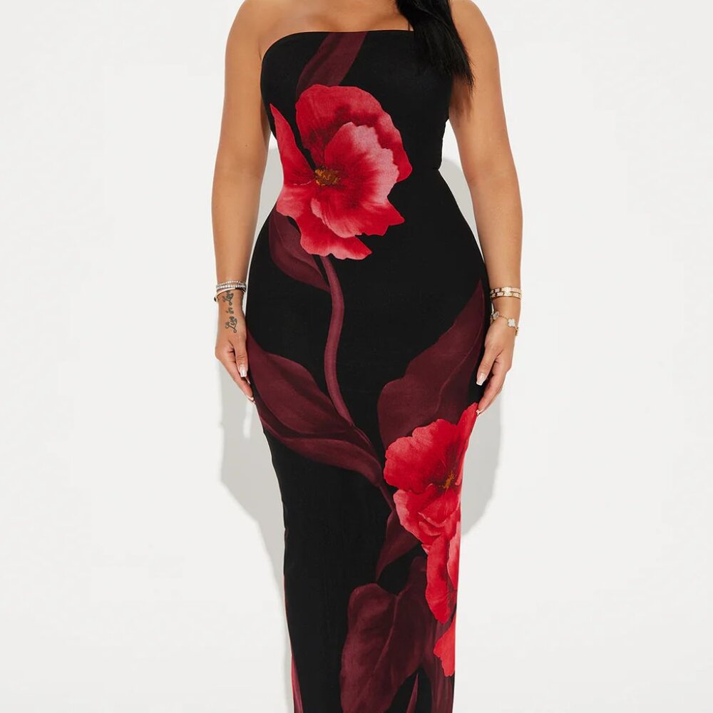 NEW NWT Black Mesh Double Lined Maxi Dress